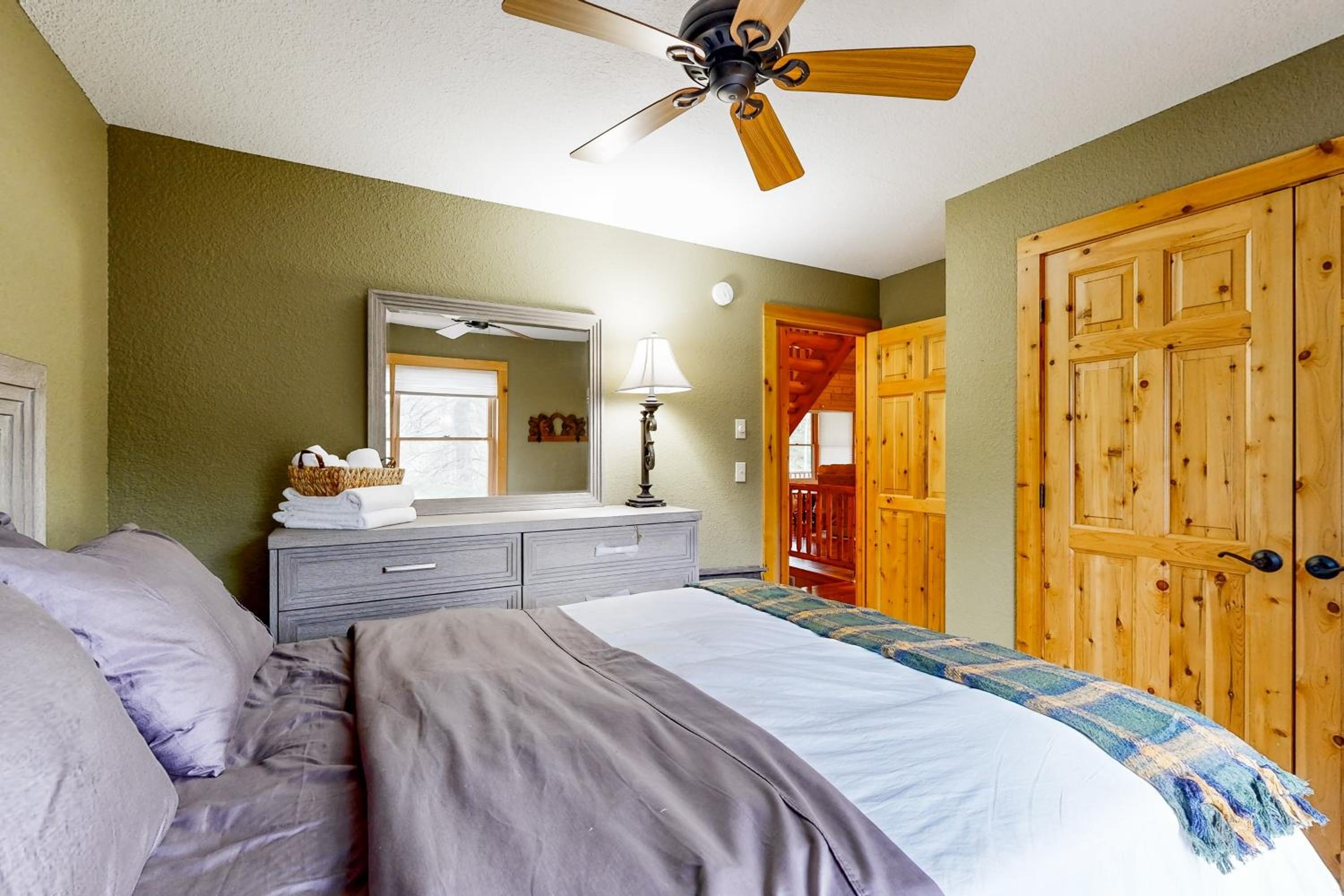 Steps to Sturgeon River! Dog-Friendly Nature Haven