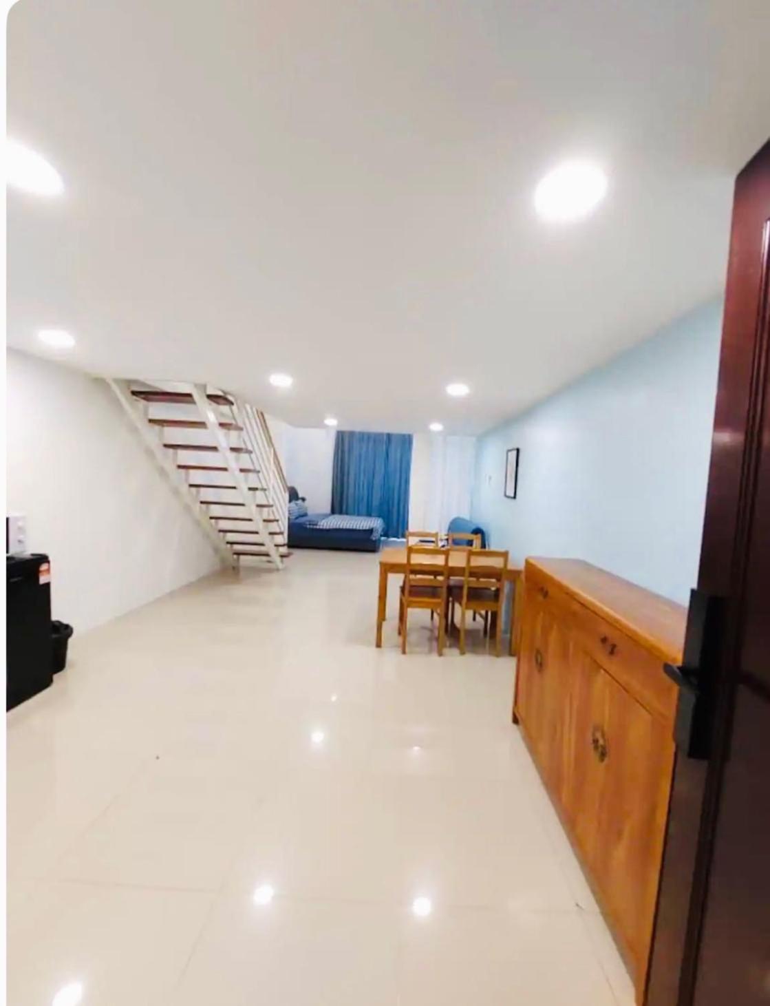 Cozy home in city center with free parking -1C