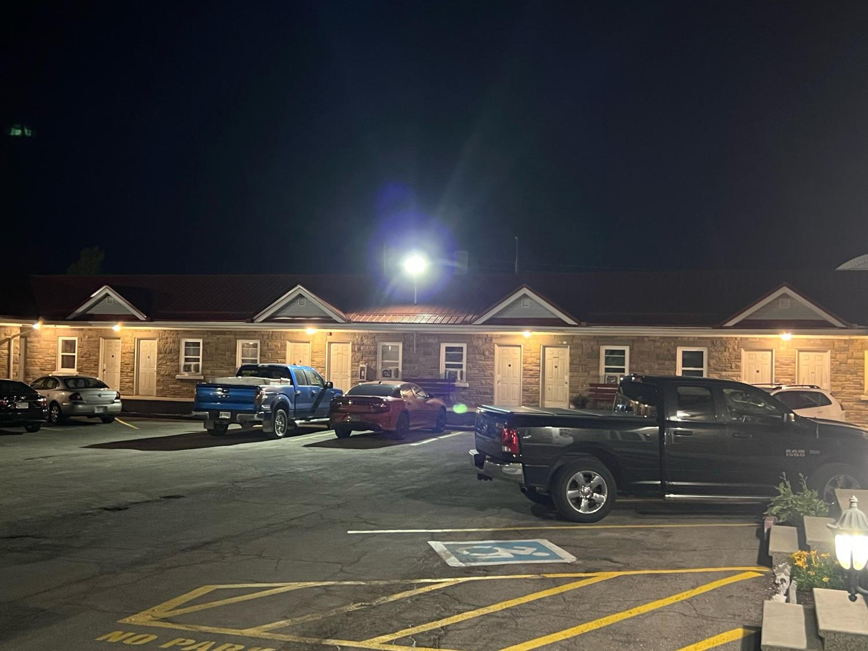 Tulip Motel