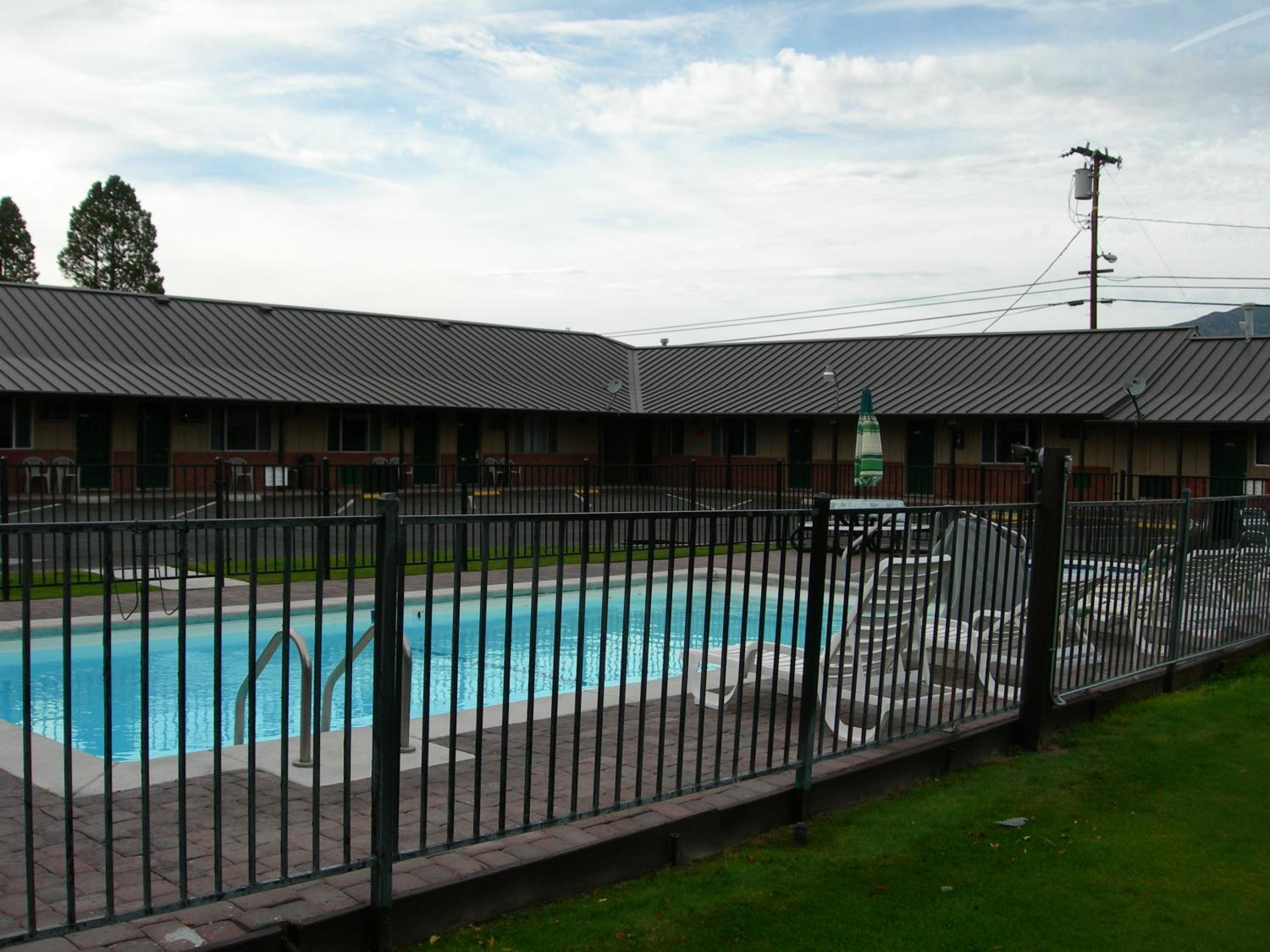 Walker River Lodge