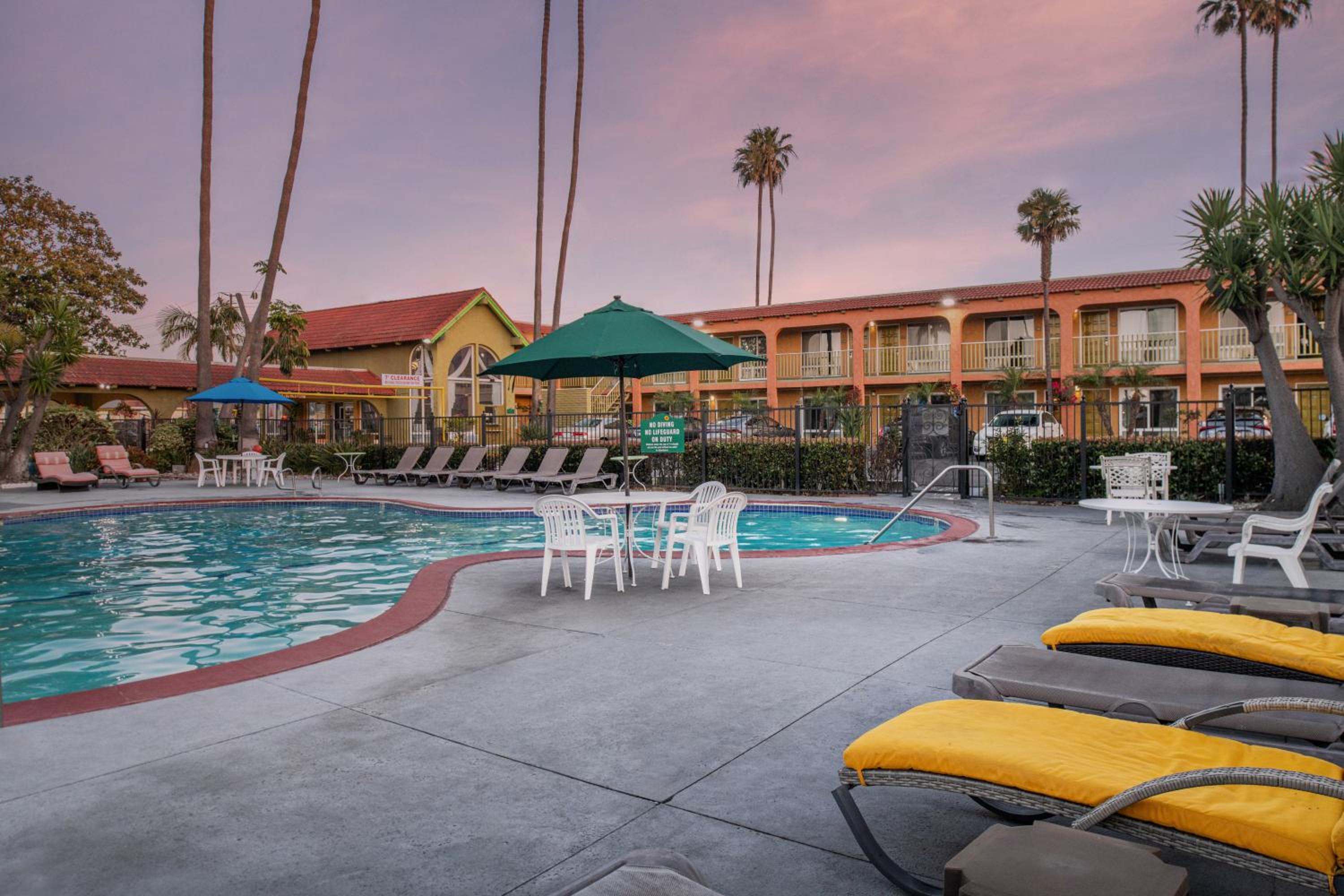 Vagabond Inn Costa Mesa
