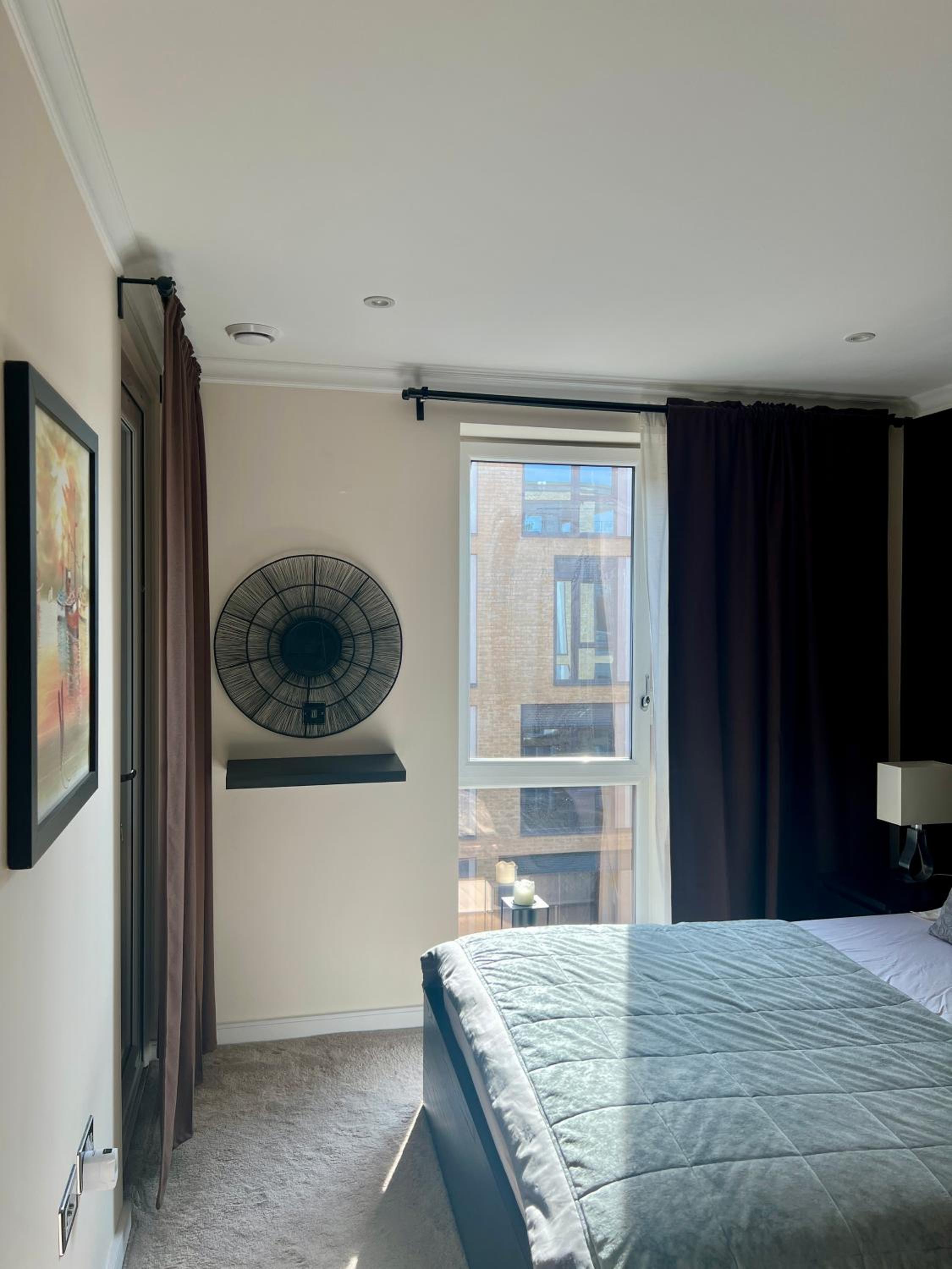 Modern Flat Your Stylish Escape view 3