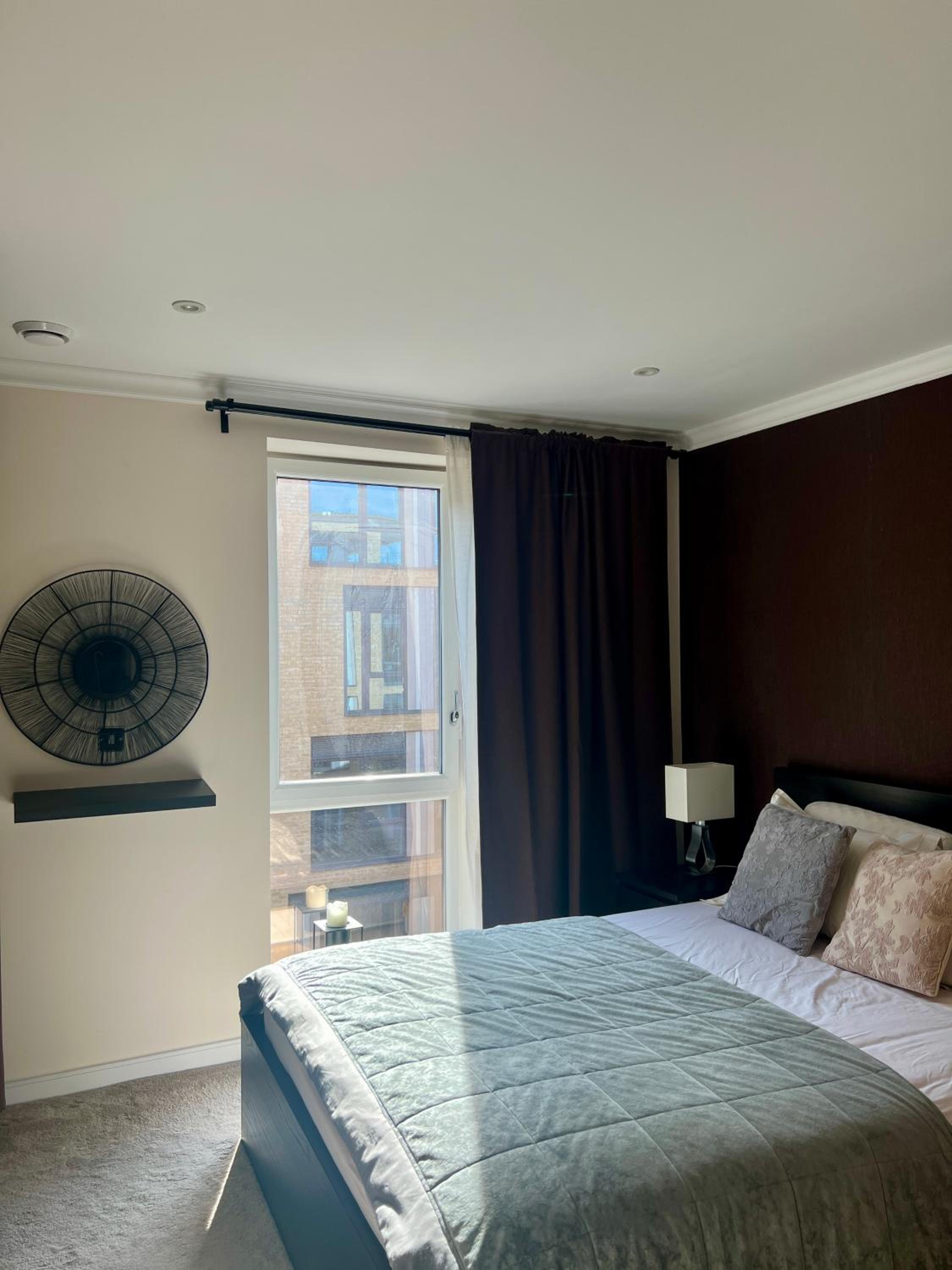 Modern Flat Your Stylish Escape view 4