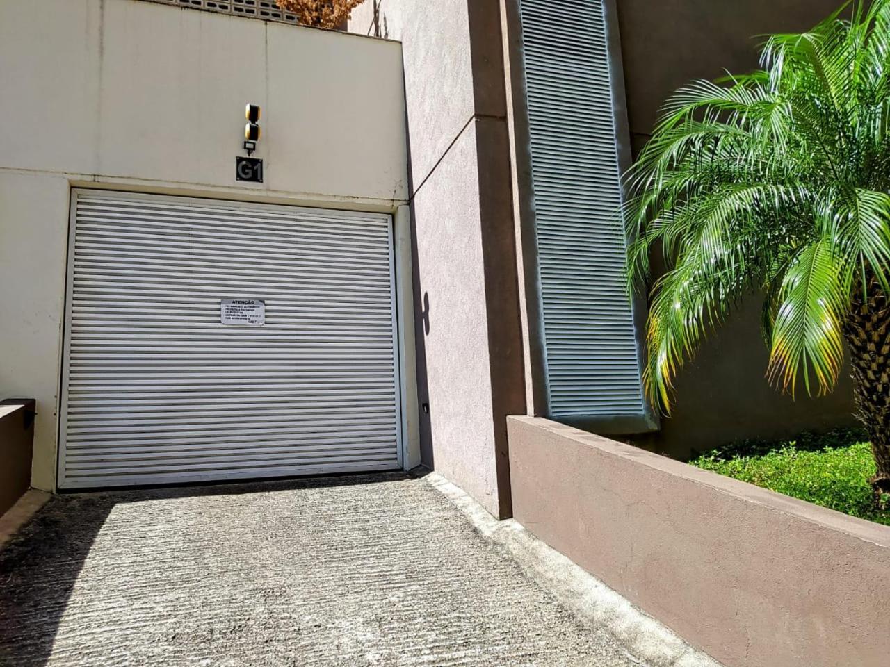 Maria Apê 07 São Mateus l Garagem l WiFi l Térreo l Um minuto do shopping independência