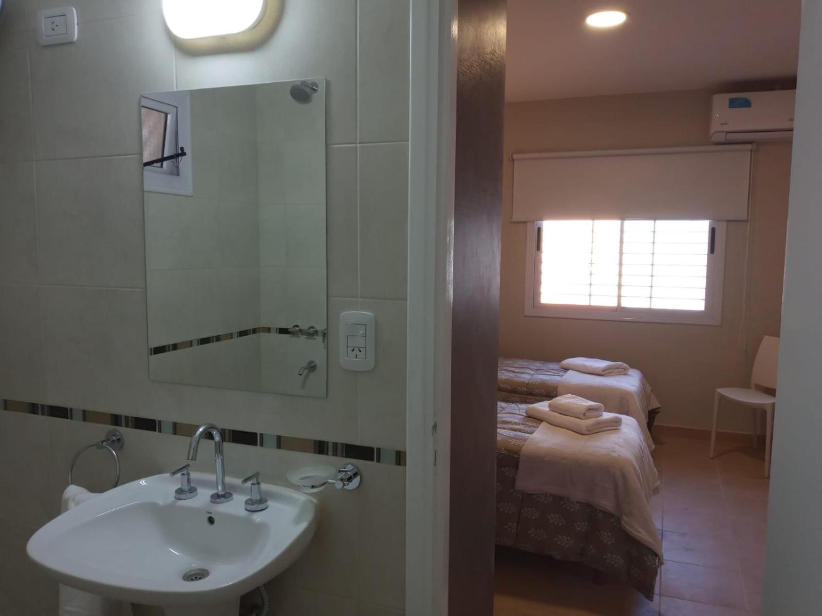 Moderno complejo de 10 suites cerca de Arístides