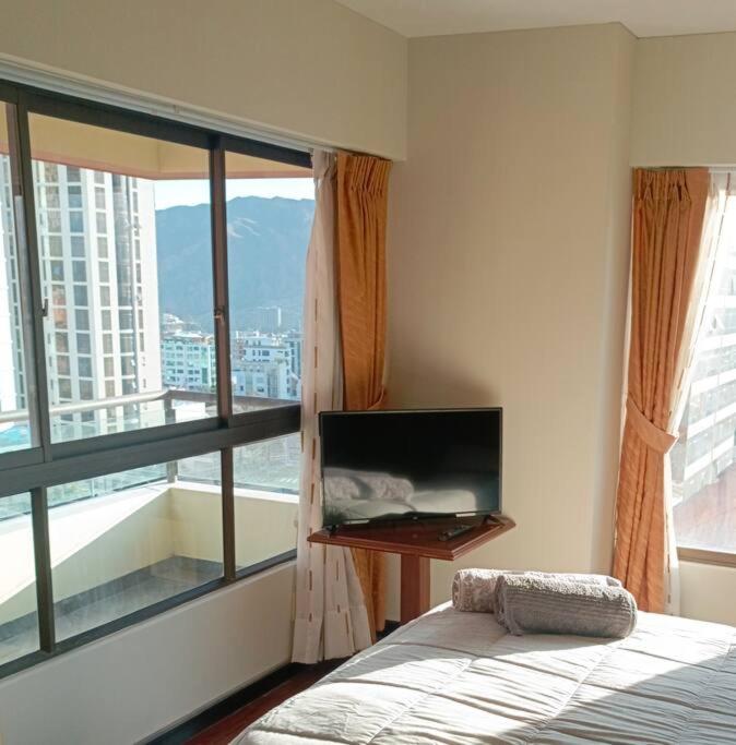 Hermoso departamento 2D con balcón cala coto