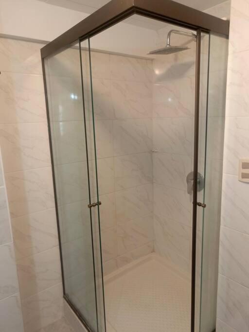 Hermoso departamento 2D con balcón cala coto