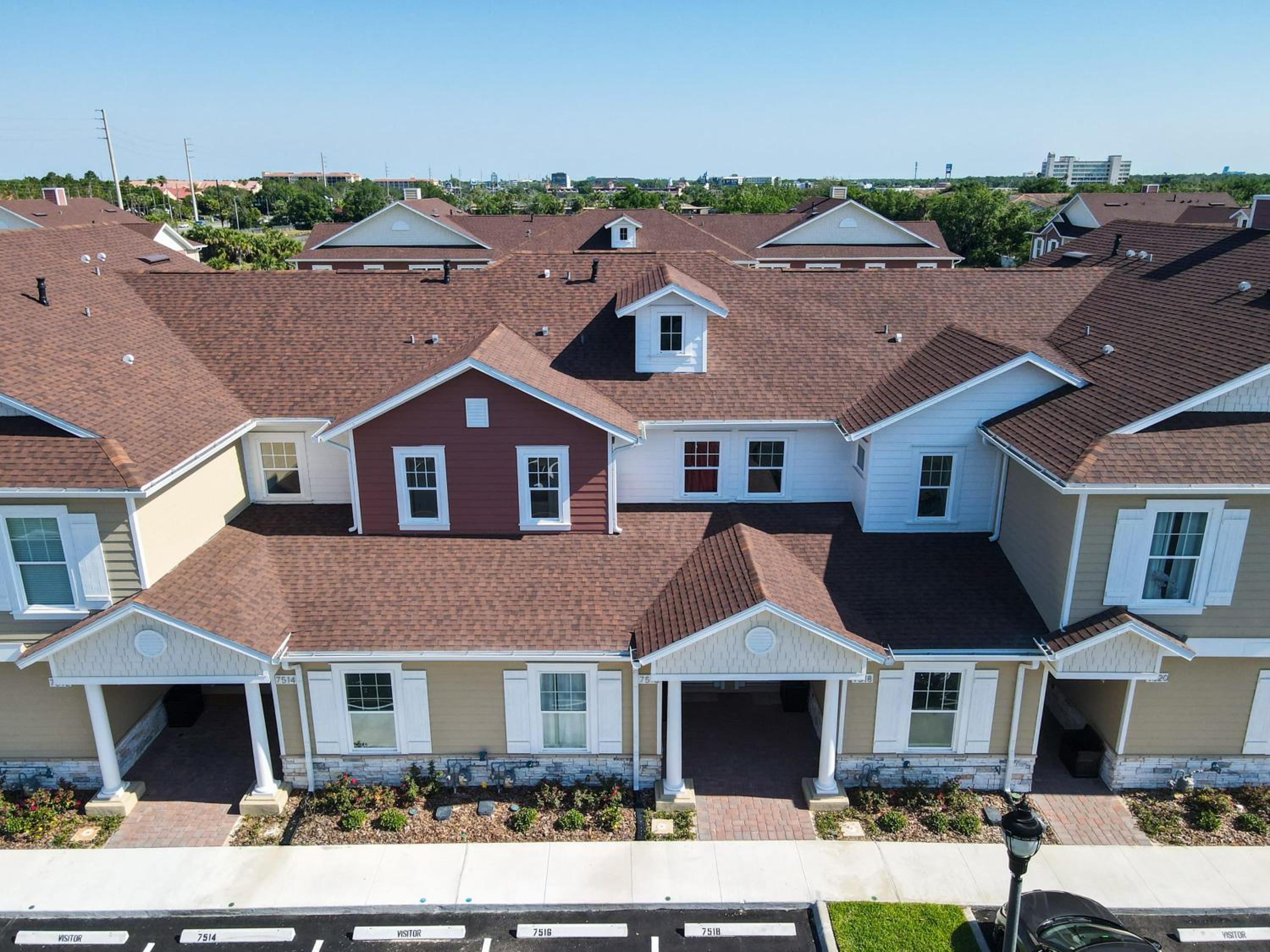 Fabulous Paradise 3BR Townhouse near Disney and outlets