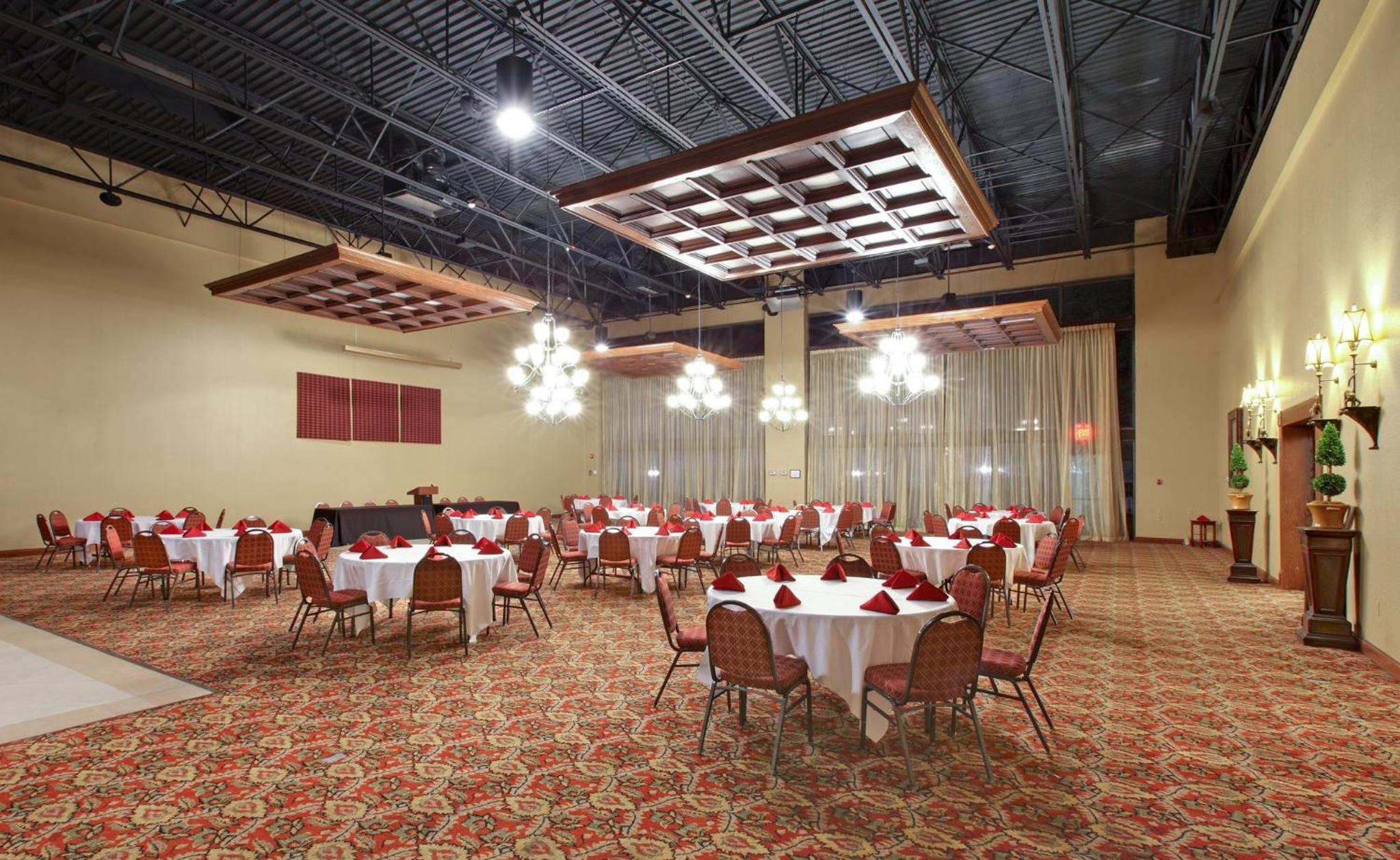 Blytheville Vacations - Holiday Inn Blytheville, an IHG Hotel - Property Image 17
