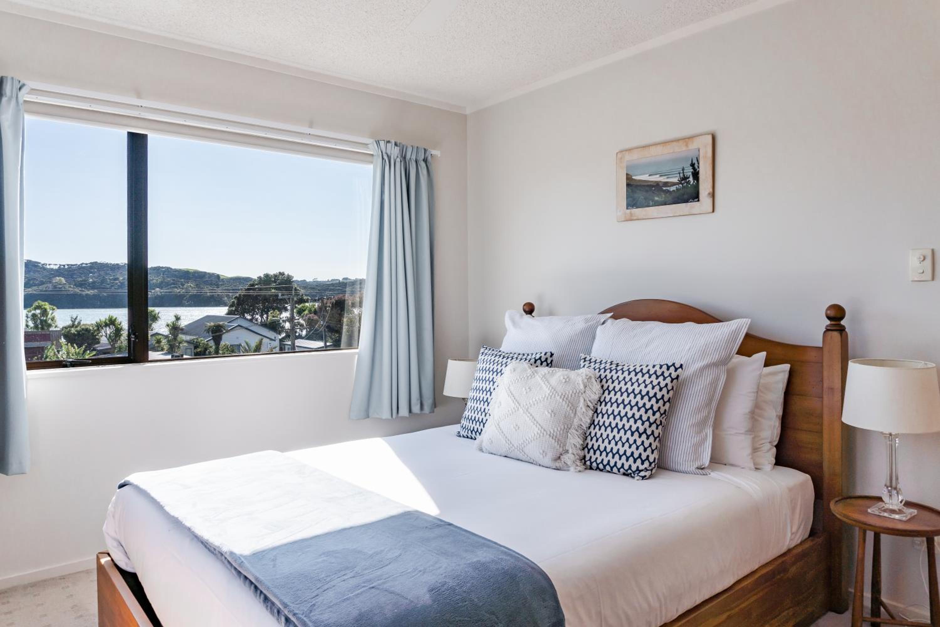 Harbourside Cove