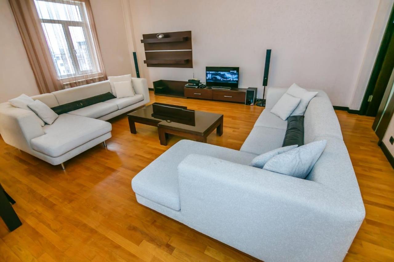 HOTEL APARTMENT VIP NEAR COURTYARD MARRIOTT