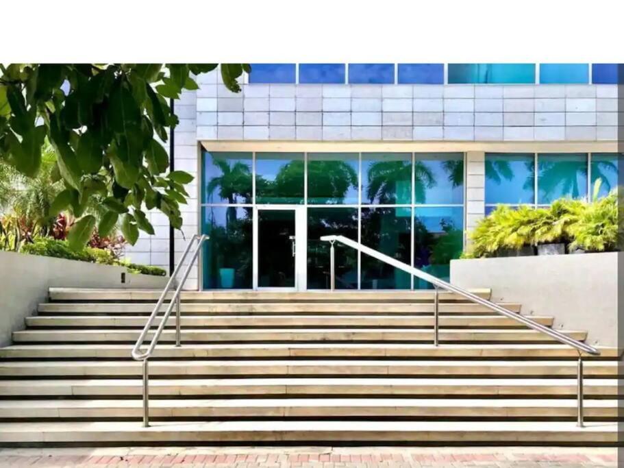 Blue Gardens - Suite Espectacular cerca Buenavista - junto al Hilton Garden Inn
