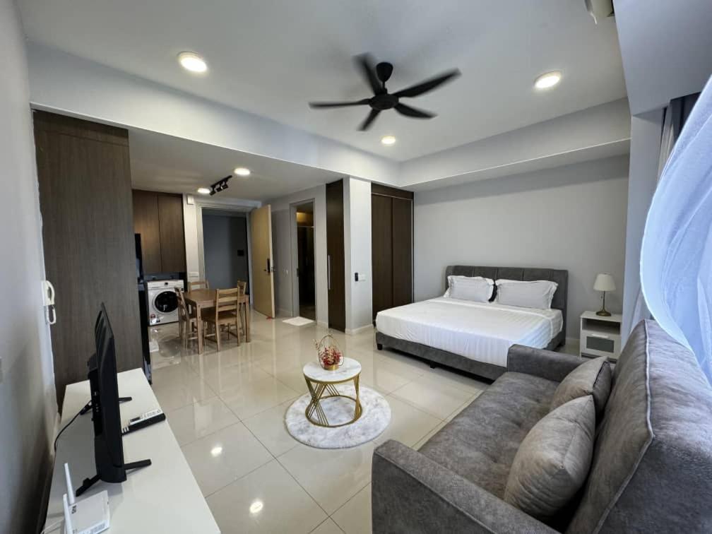 Grand Medini Residence, Studio, Legoland, Medini, Edu City, Eco Botanic, Gleneagles Hosp., Netflix photo 3