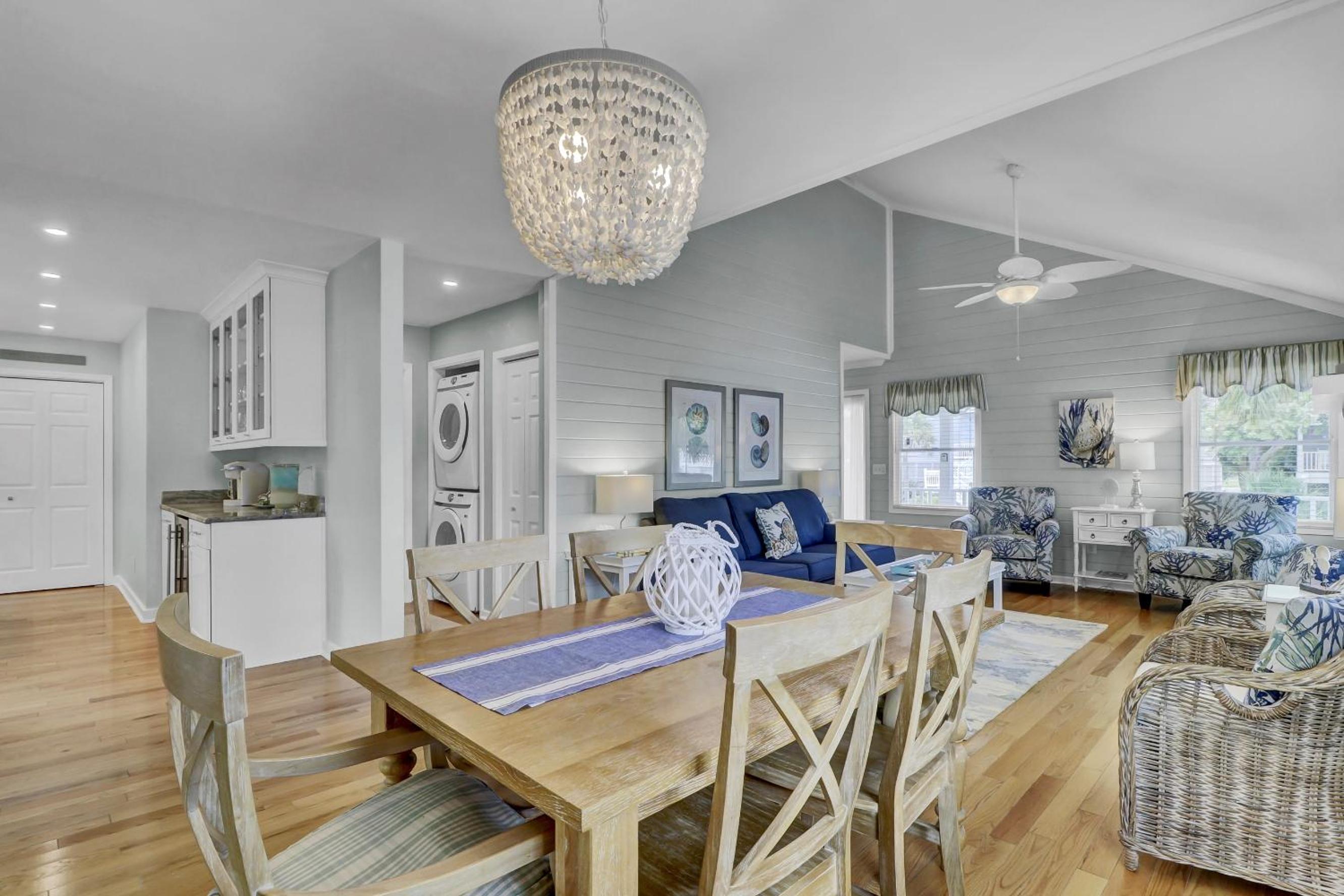 55 Pelican Bay by AvantStay Easy Beach Access Shared Pool Lagoon Fishing
