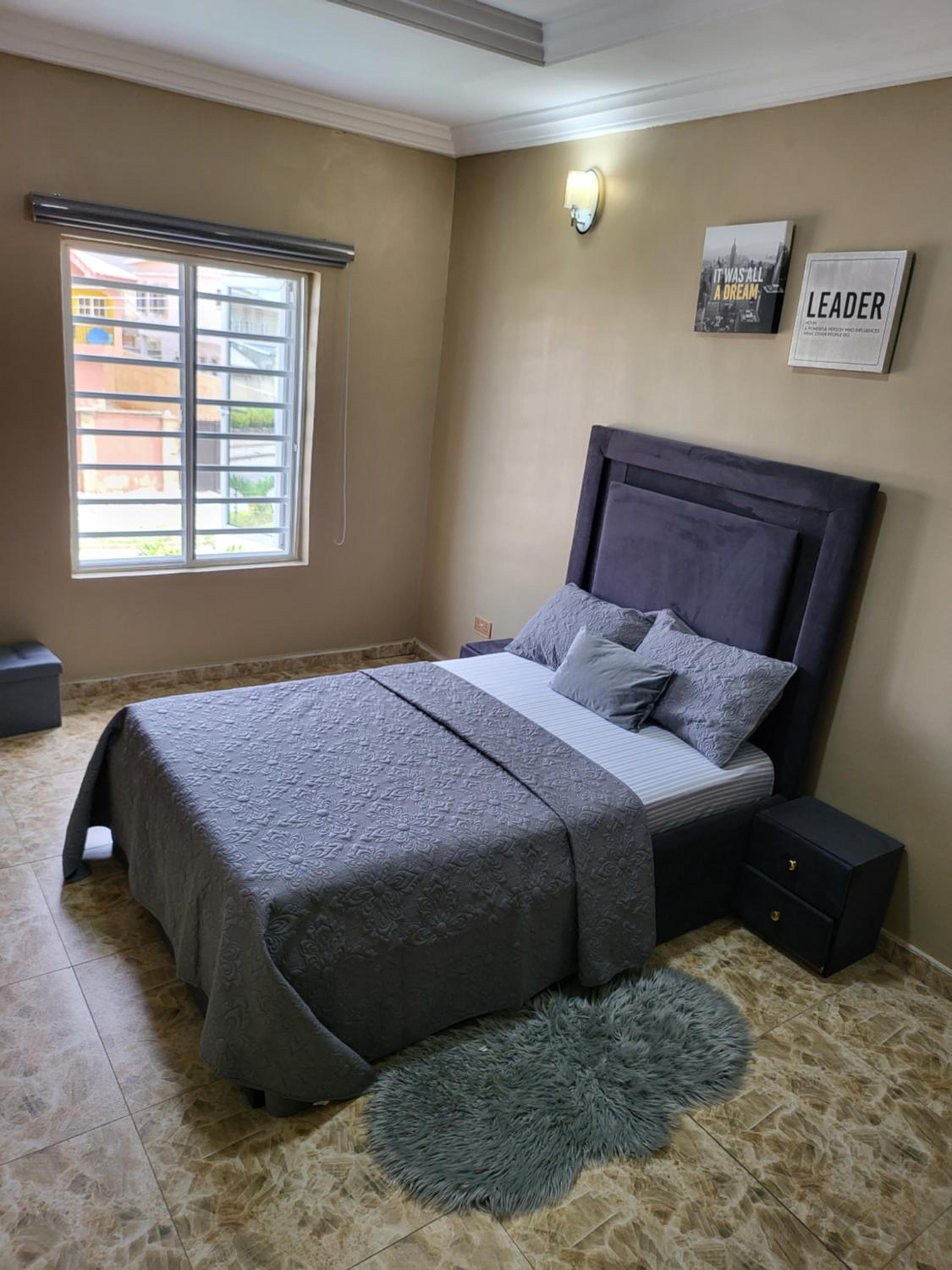 Dvyne Lux Home - Lagos view 2
