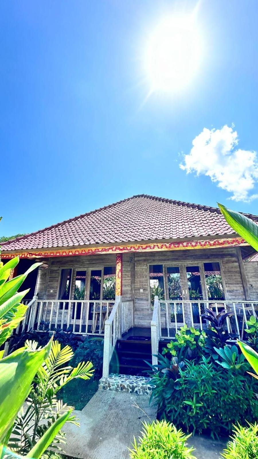 Hotel Lembongan Seaview - Image 1