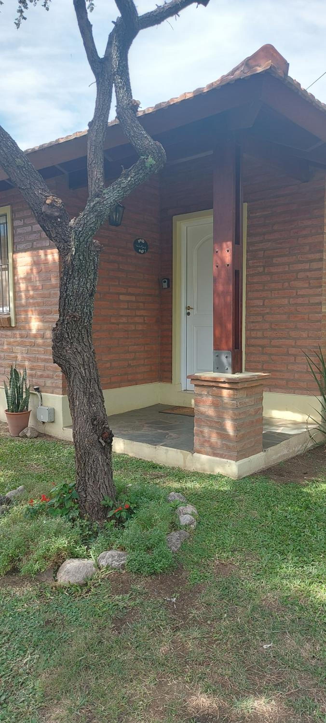 Hotel Luna Azul - Image 1