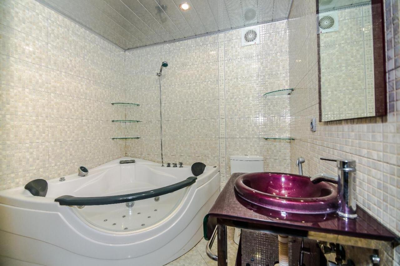 HOTEL APARTMENT VIP NEAR COURTYARD MARRIOTT