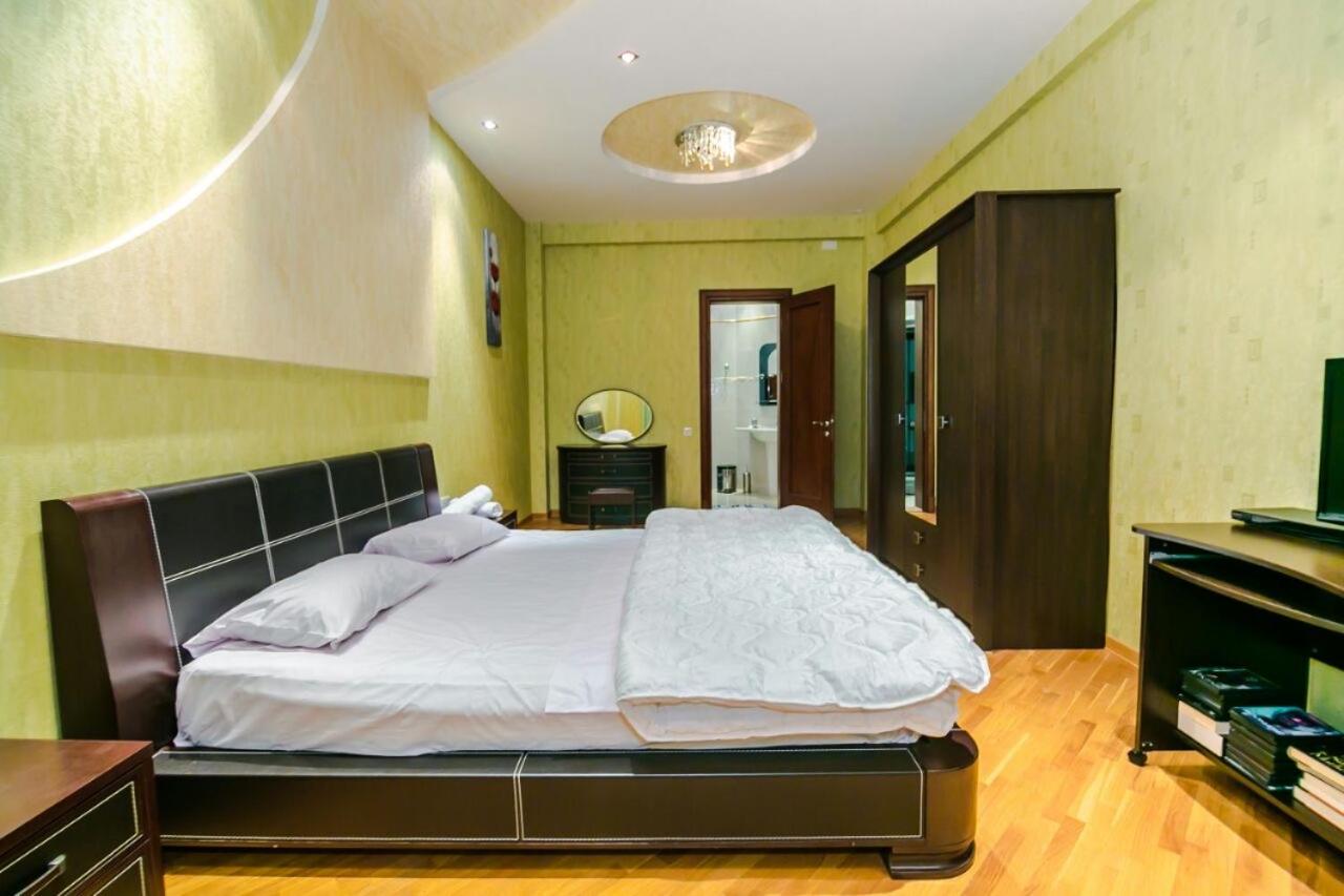 HOTEL APARTMENT VIP NEAR COURTYARD MARRIOTT
