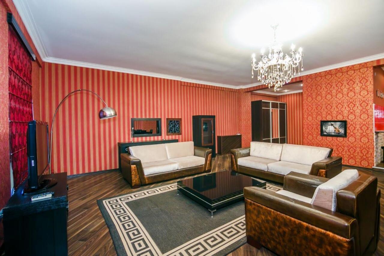 HOTEL APARTMENT VIP NEAR COURTYARD MARRIOTT