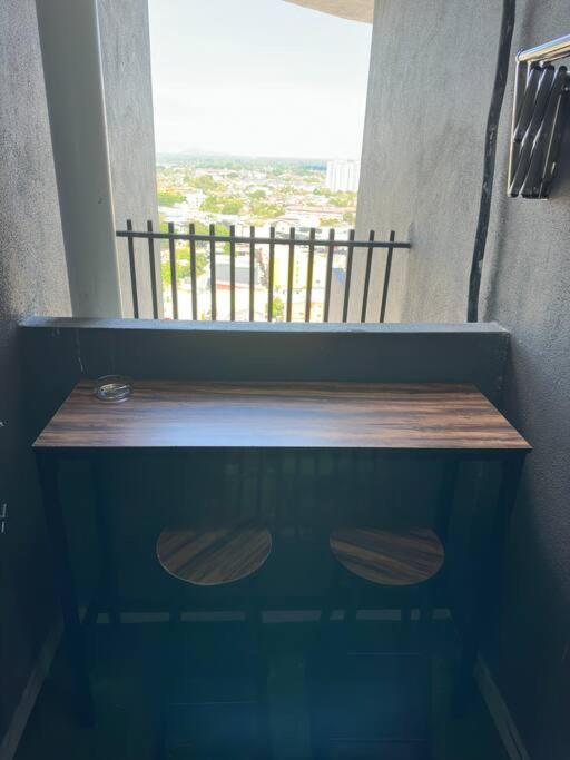 Netflix Two Bedroom Troika Kota Bharu Homestay 198 view 4