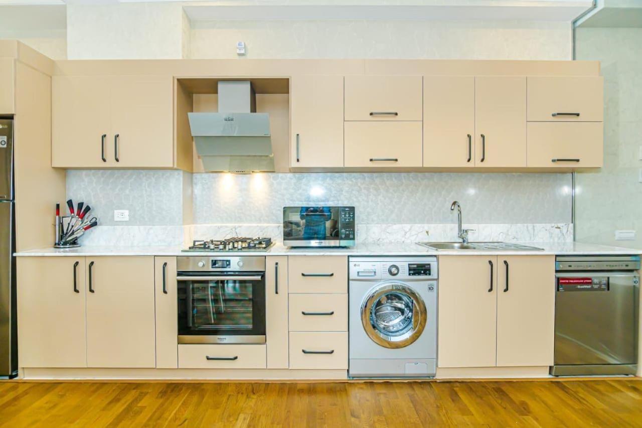 HOTEL APARTMENT VIP NEAR COURTYARD MARRIOTT