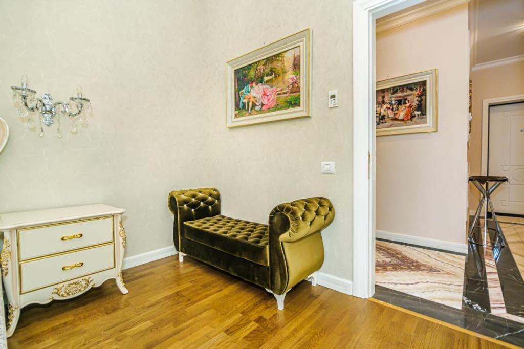 HOTEL APARTMENT VIP NEAR COURTYARD MARRIOTT