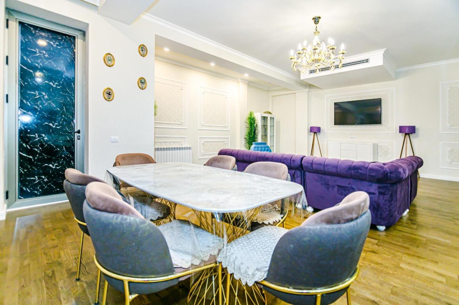 HOTEL APARTMENT VIP NEAR COURTYARD MARRIOTT
