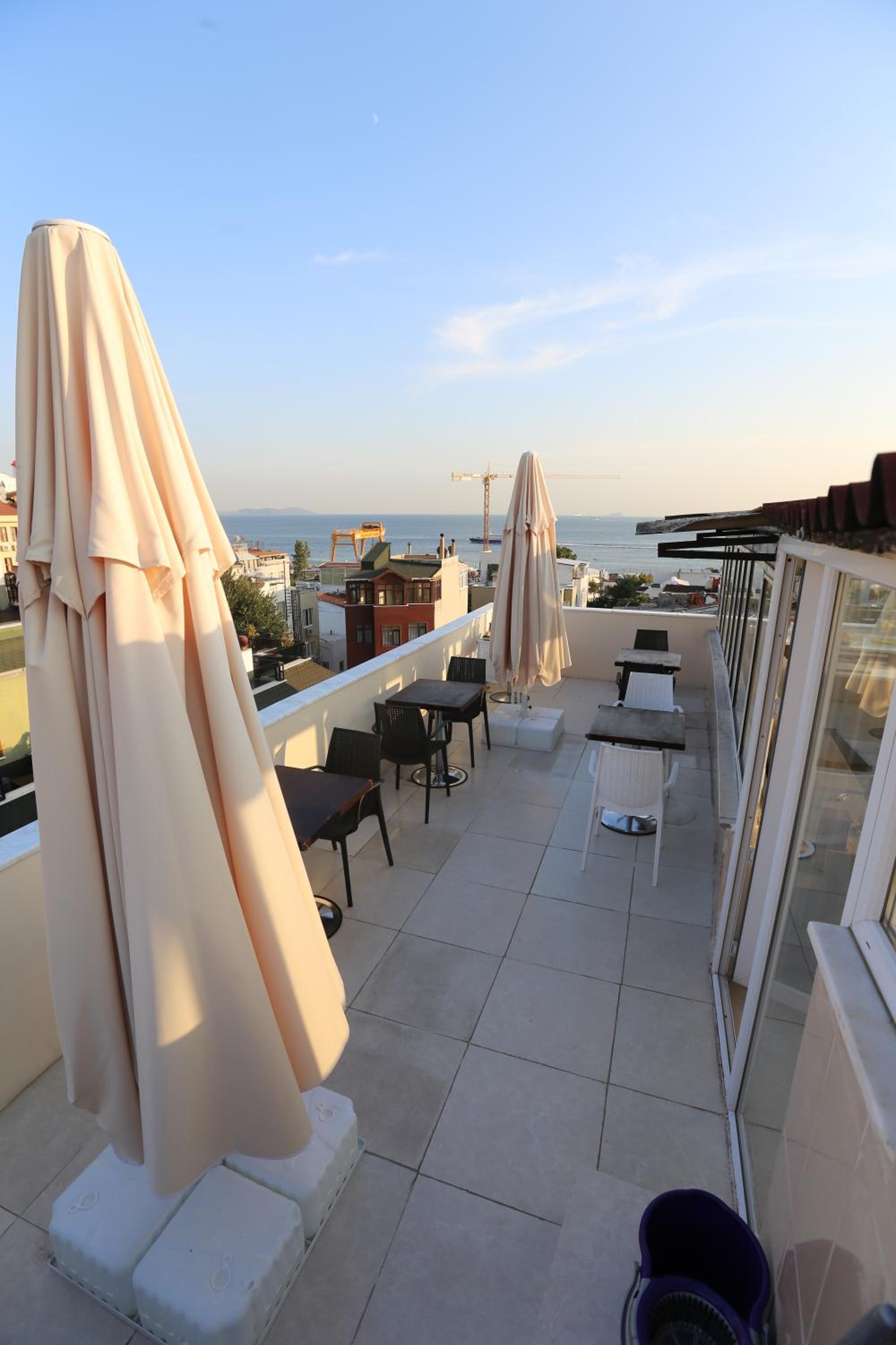 My Holiday Time Otel - Image 37