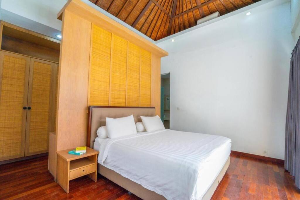 2BR Villa Zen Seminyak view 3