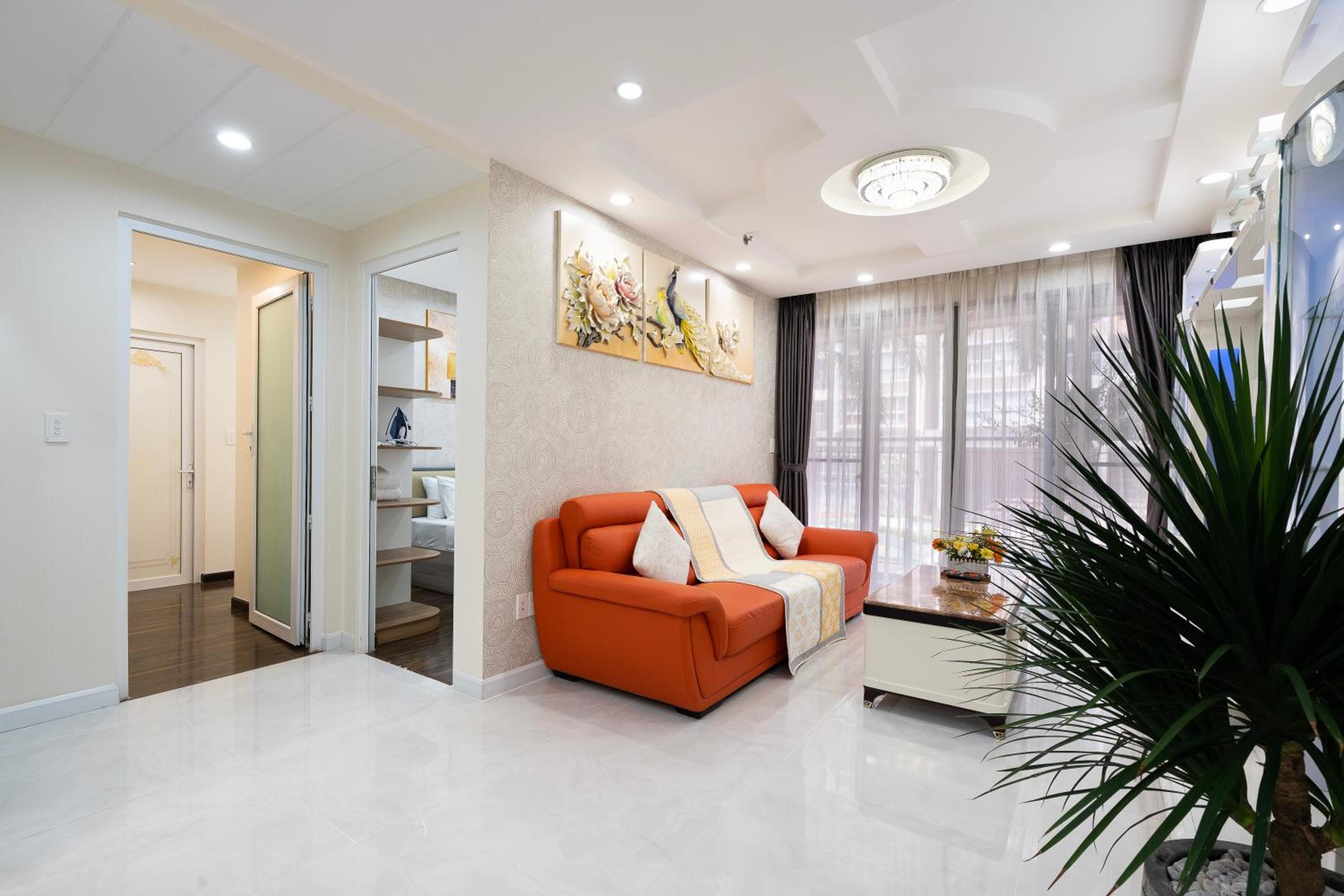 Scenic Valley 3 Bedrooms Balcony with pool view
