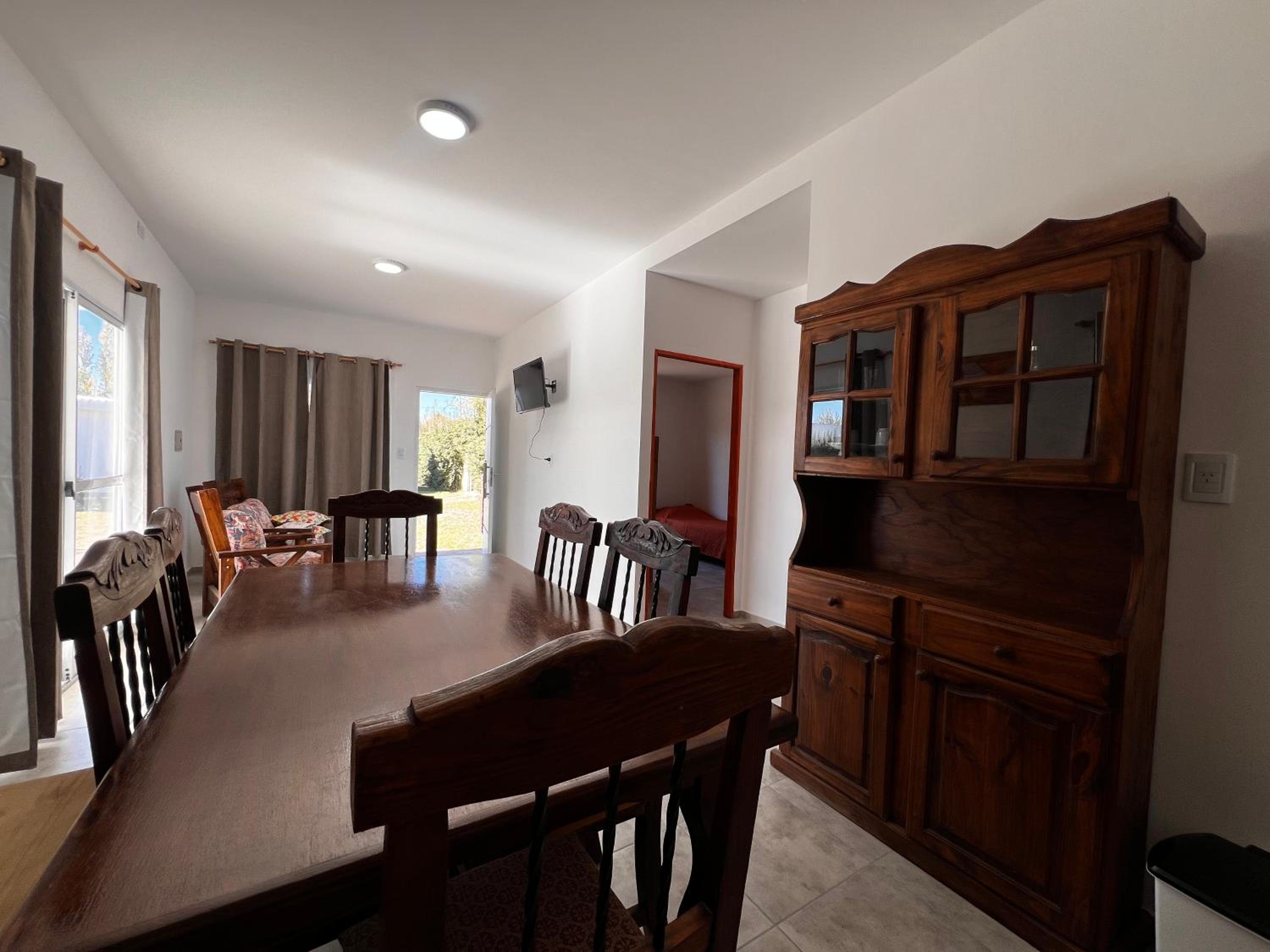 Casa con pileta privada en complejo de cabañas CABLE A TIERRA Syrah San Rafael
