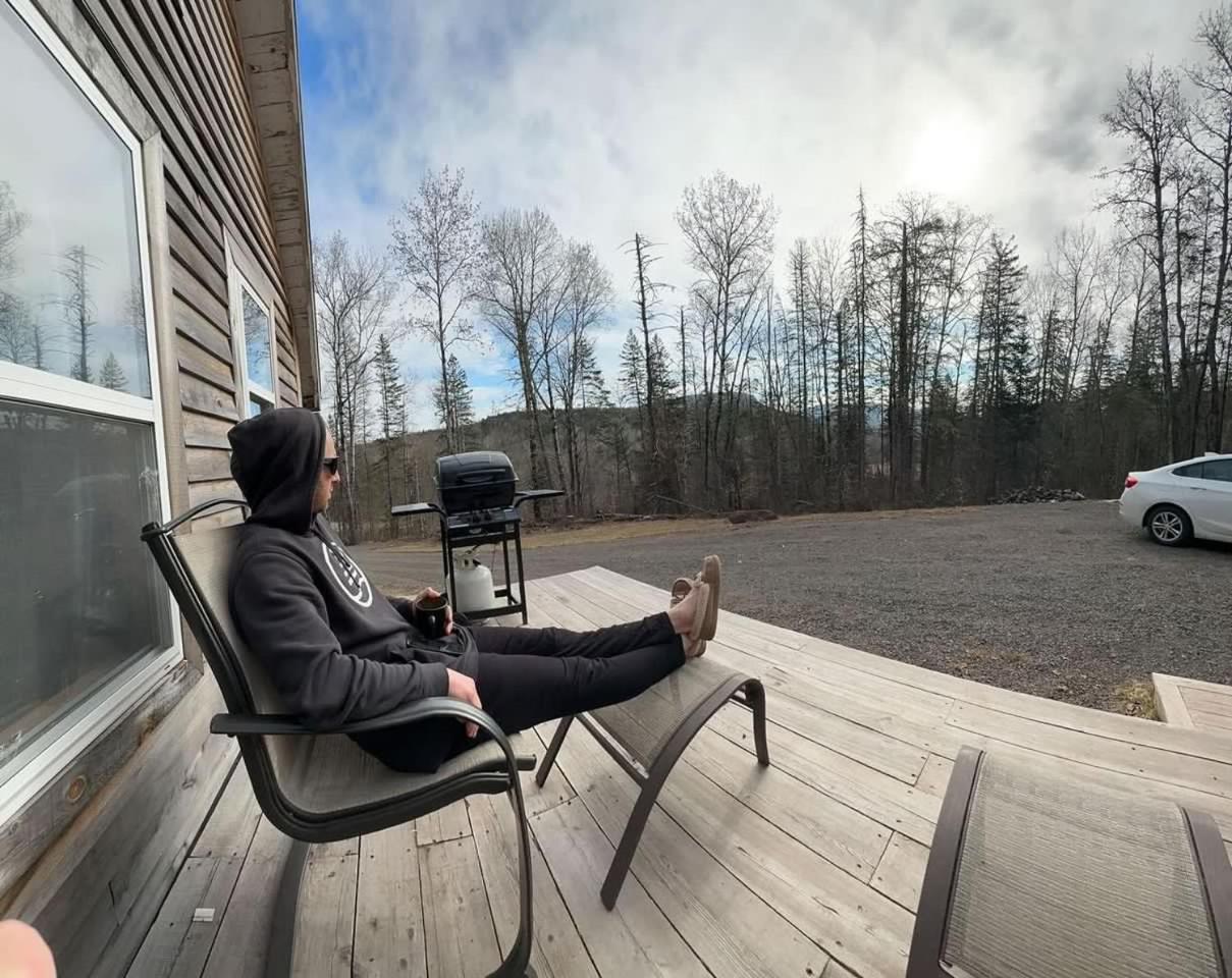 Hillside Haven 1 Bedroom with Hot Tub