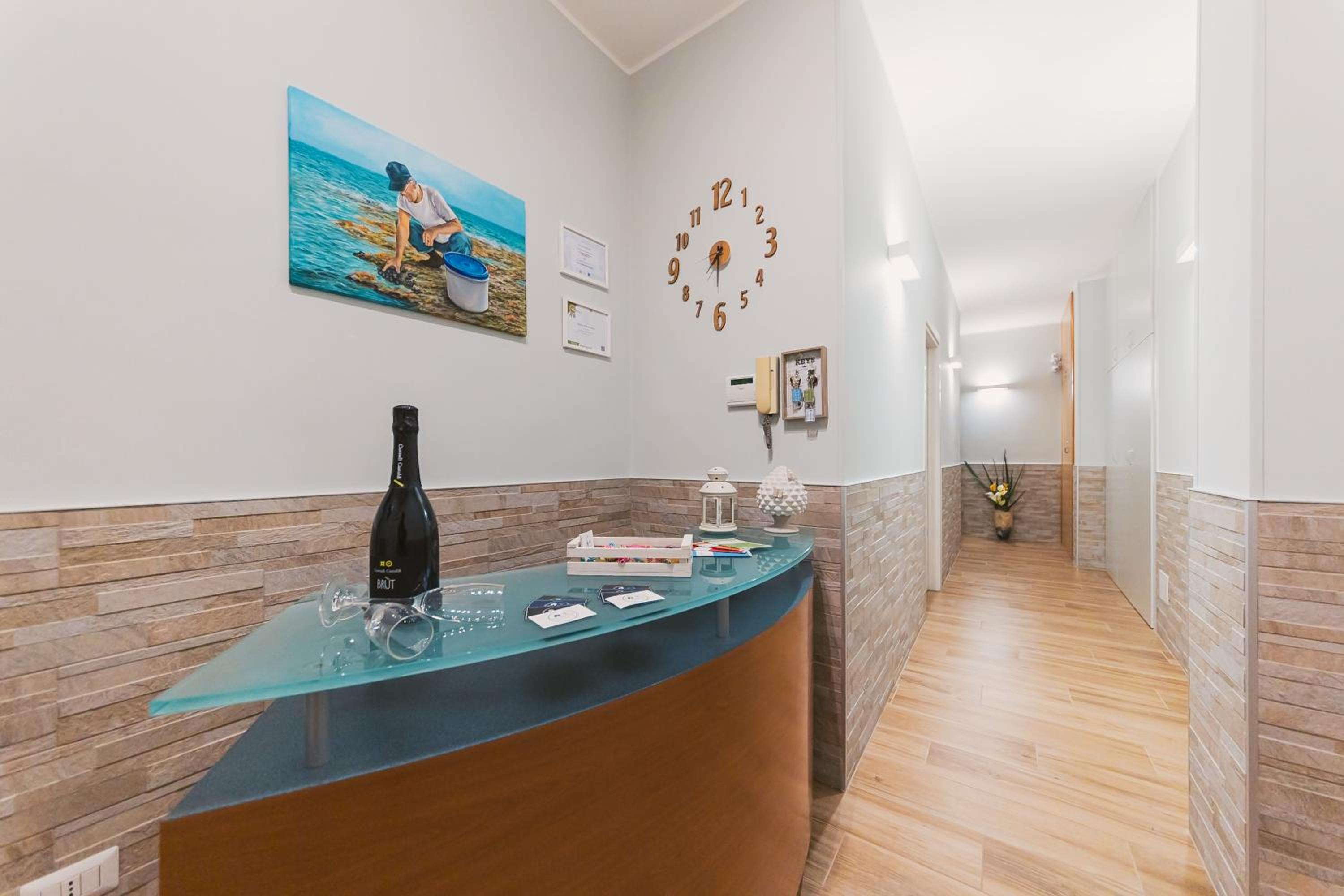 Apulia Rooms Bari view 5