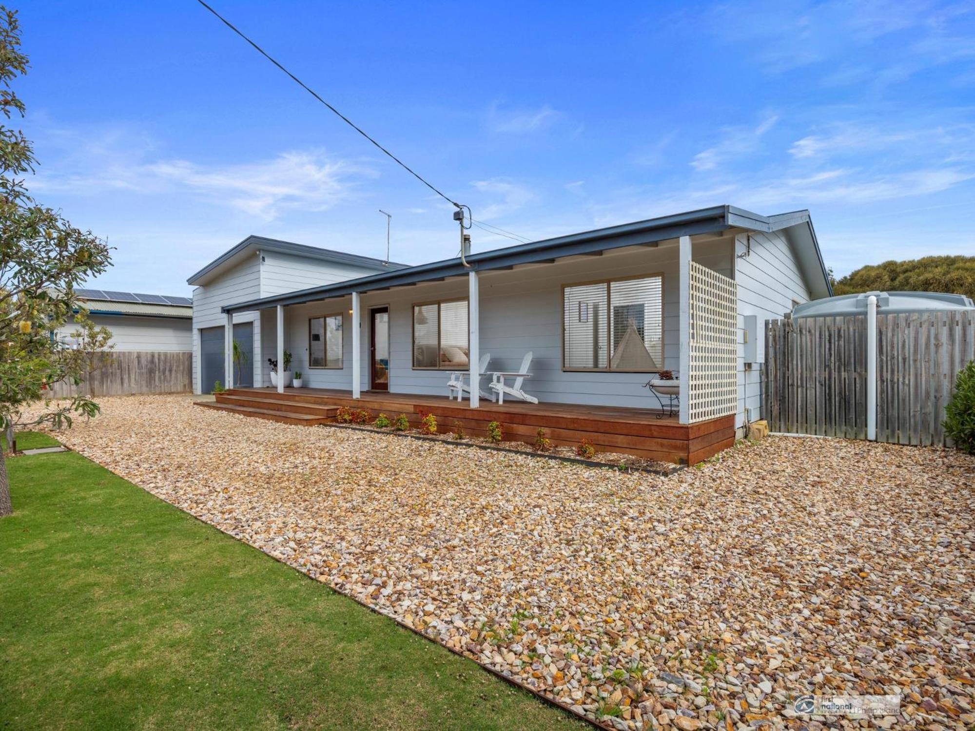 Surf Beach Retreat Sinclair