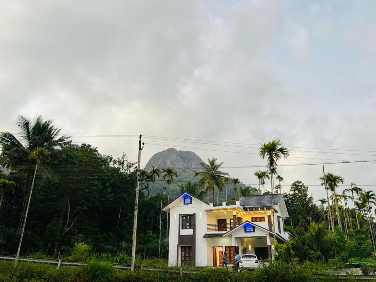 SANDS VILLA view 2
