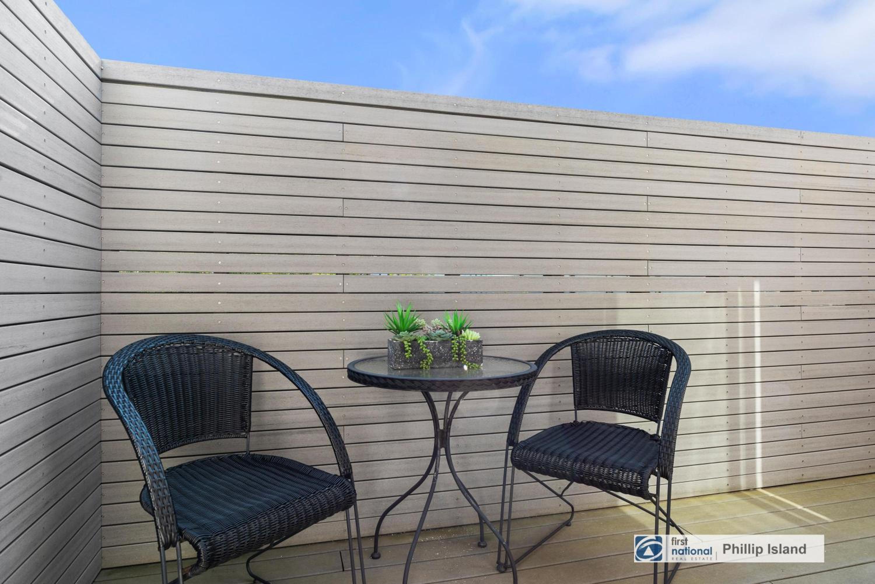 5-6 Broughton Ave, Cowes