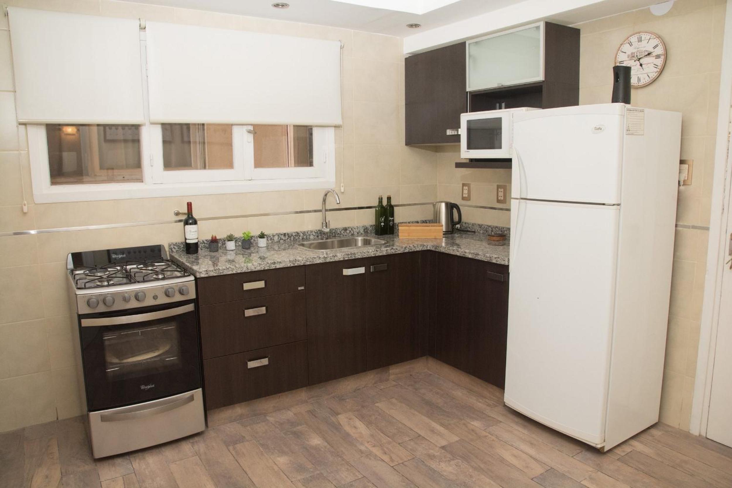 Mdz Apartments