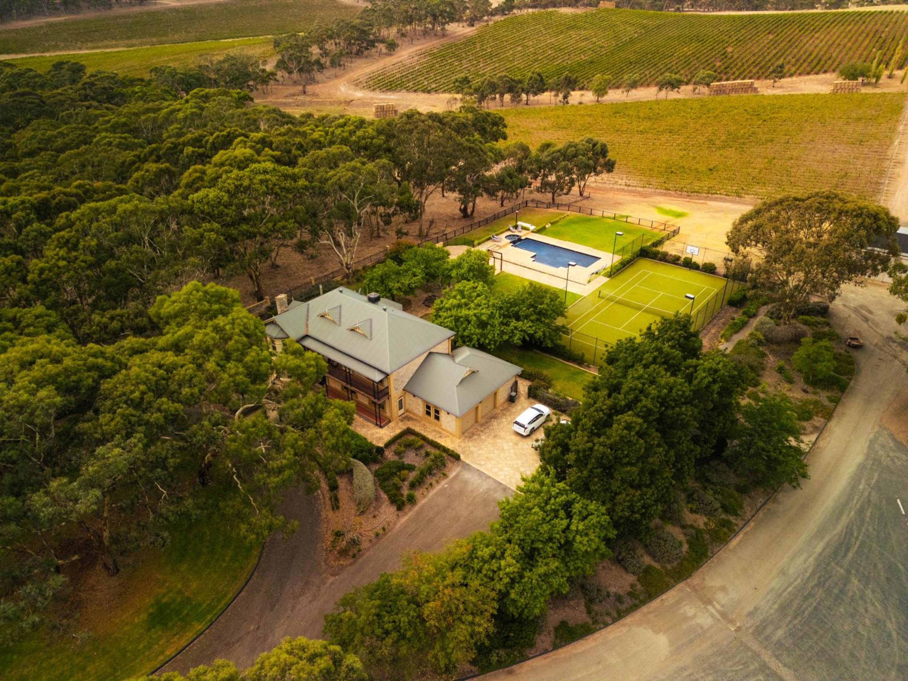 Millon Estate