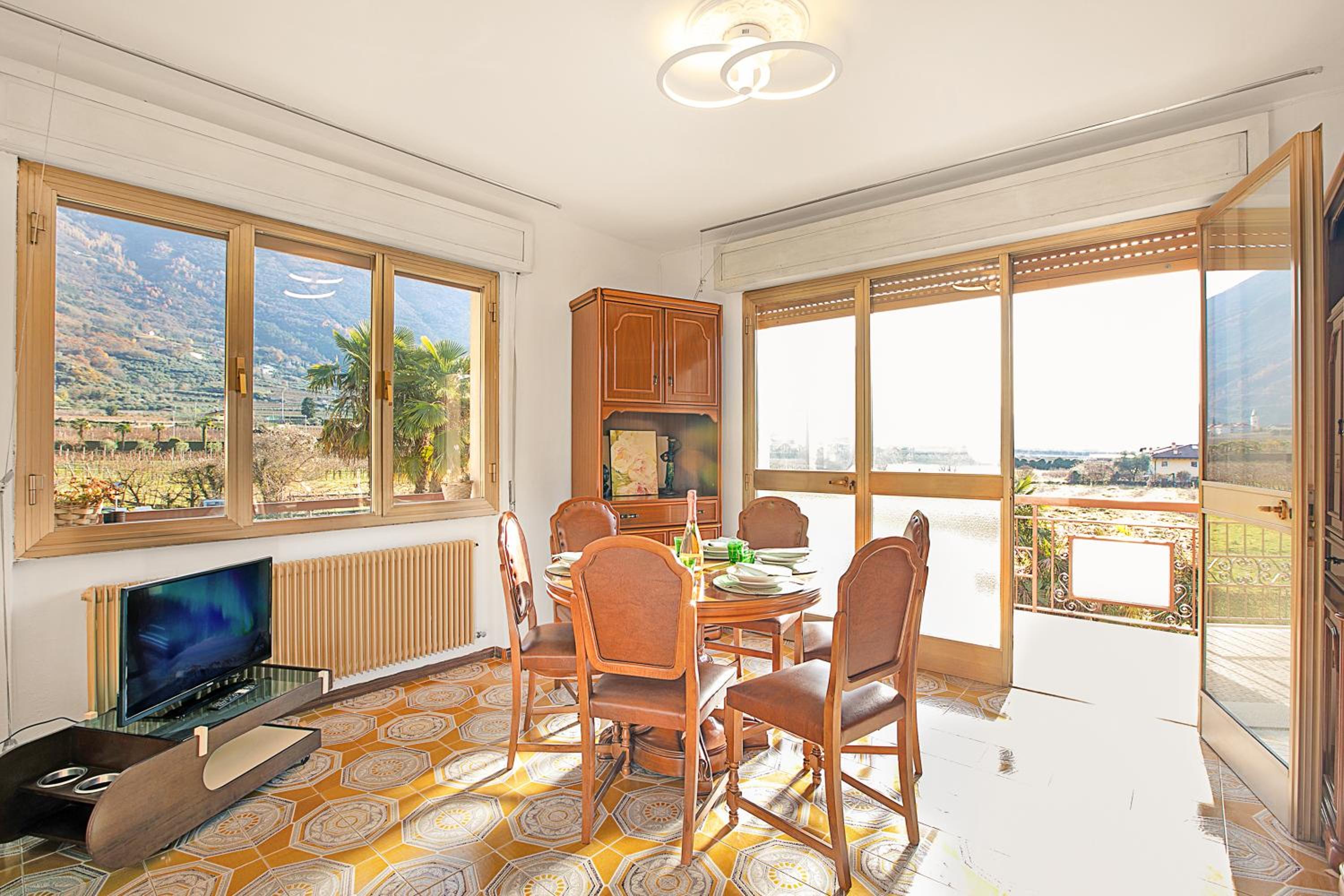 MassHome - Happy Rentals view 3