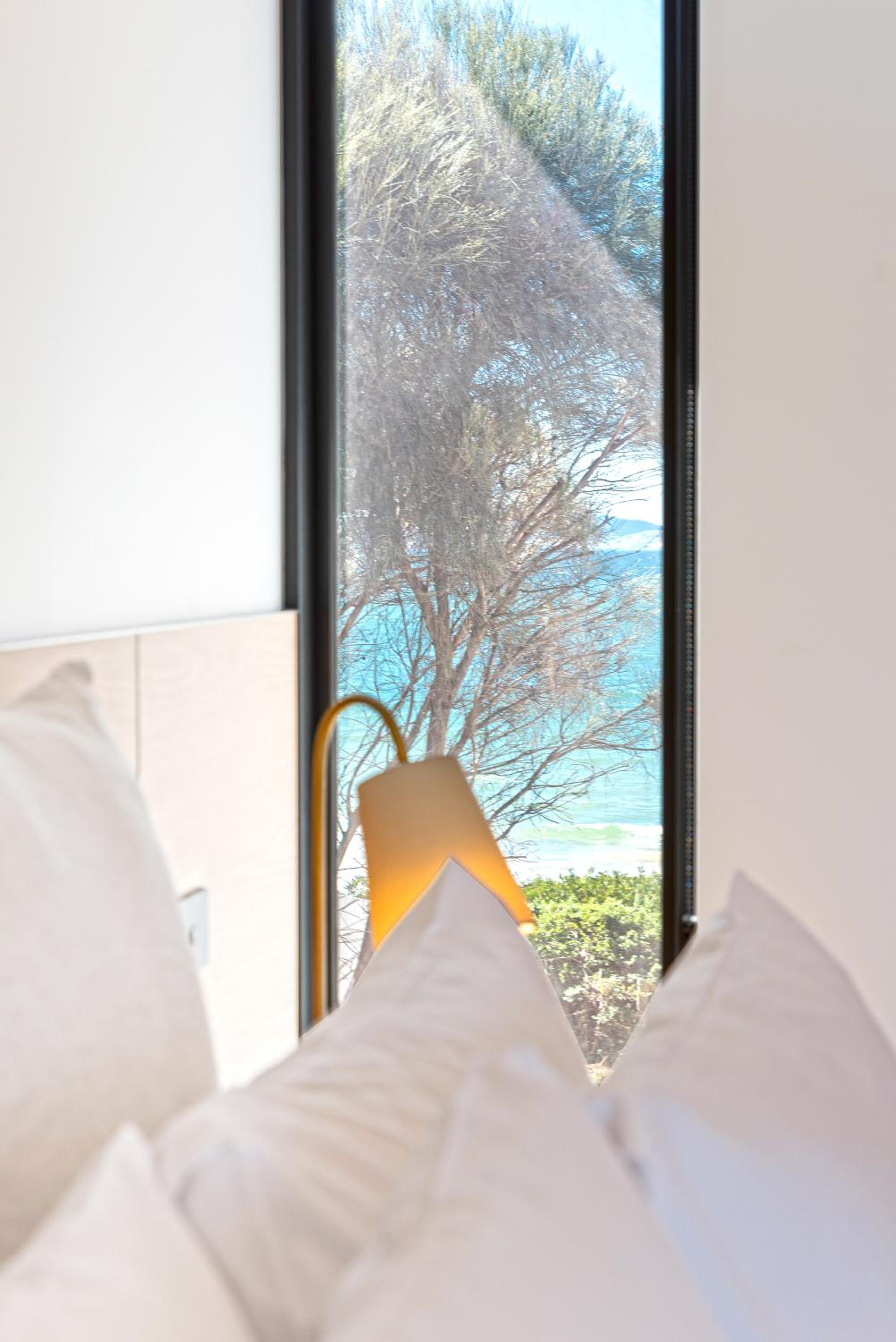 Award-winning beachfront luxury in Cremorne