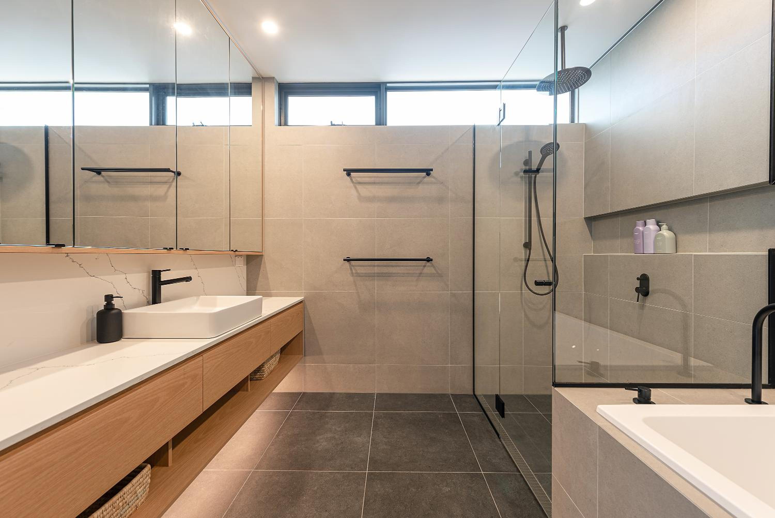 Award-winning beachfront luxury in Cremorne
