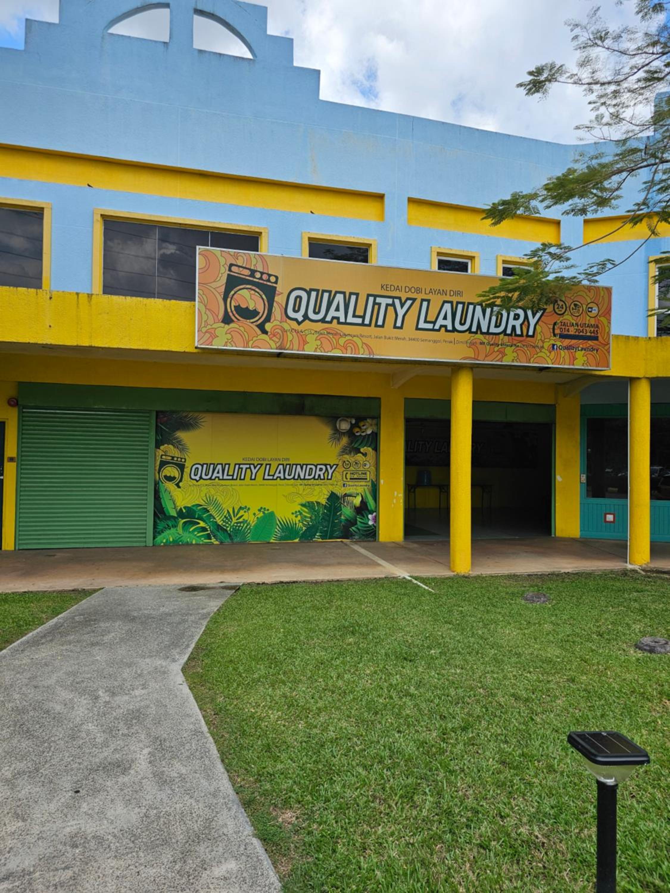 Bukit merah lake town resort suria service apartment photo 2