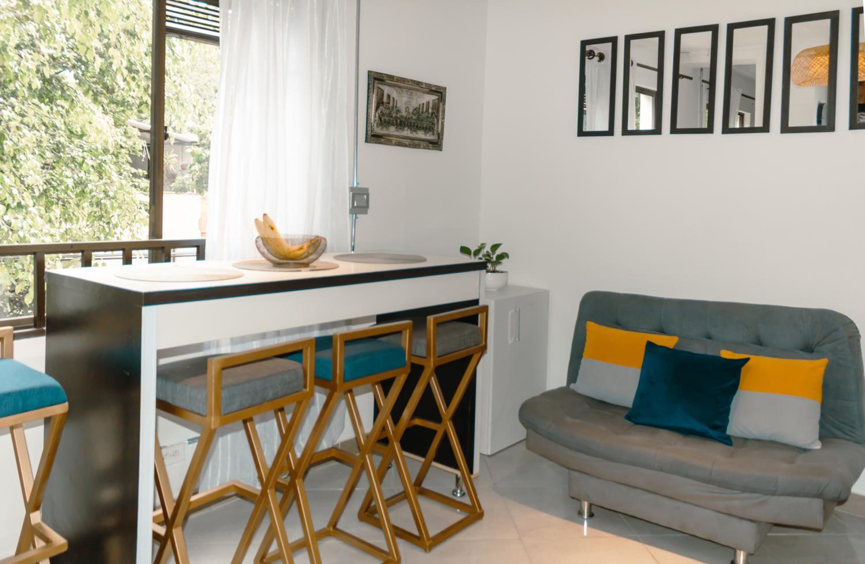 Comodo apartamento completo en Envigado