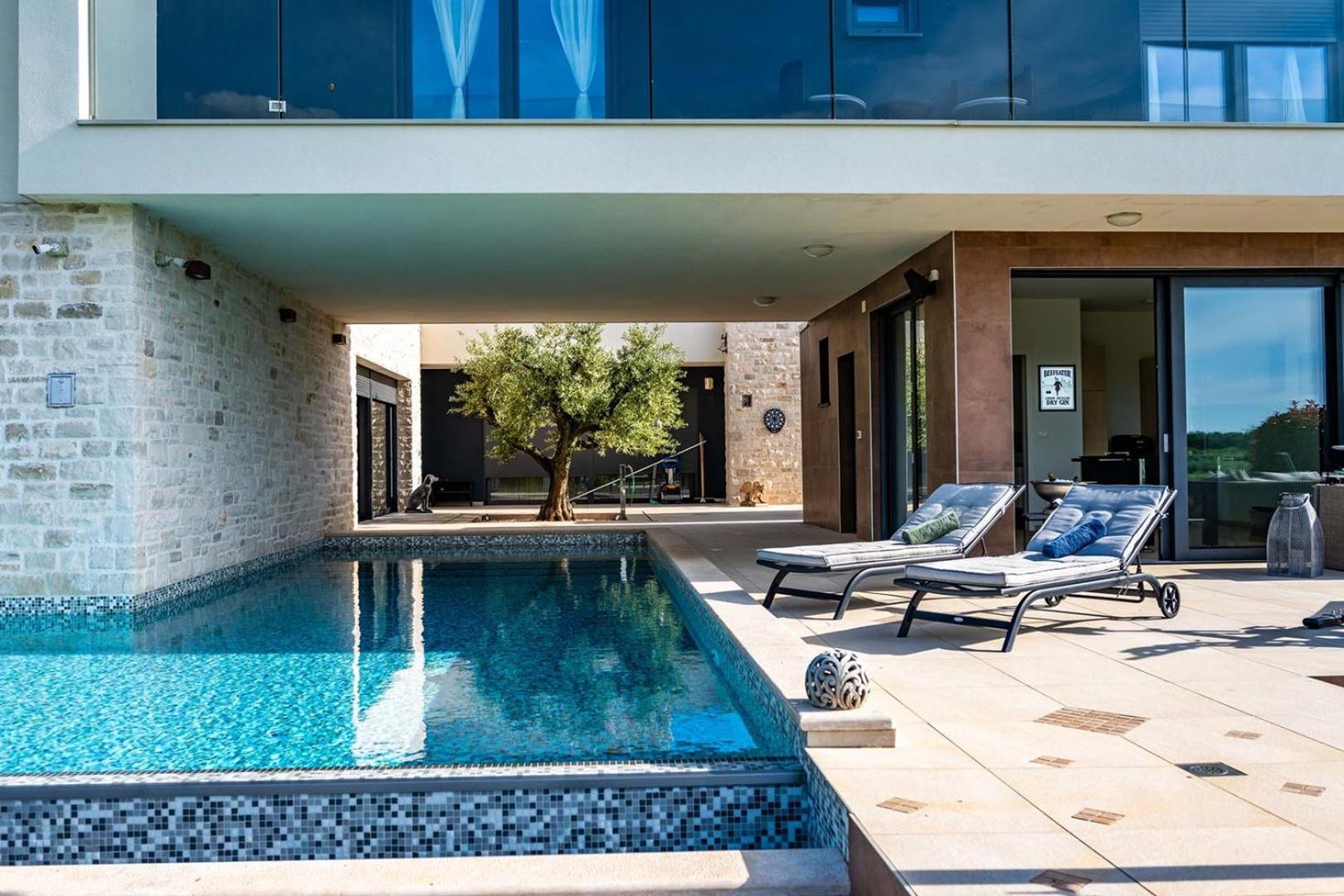 Villa Felice Novigrad view 2