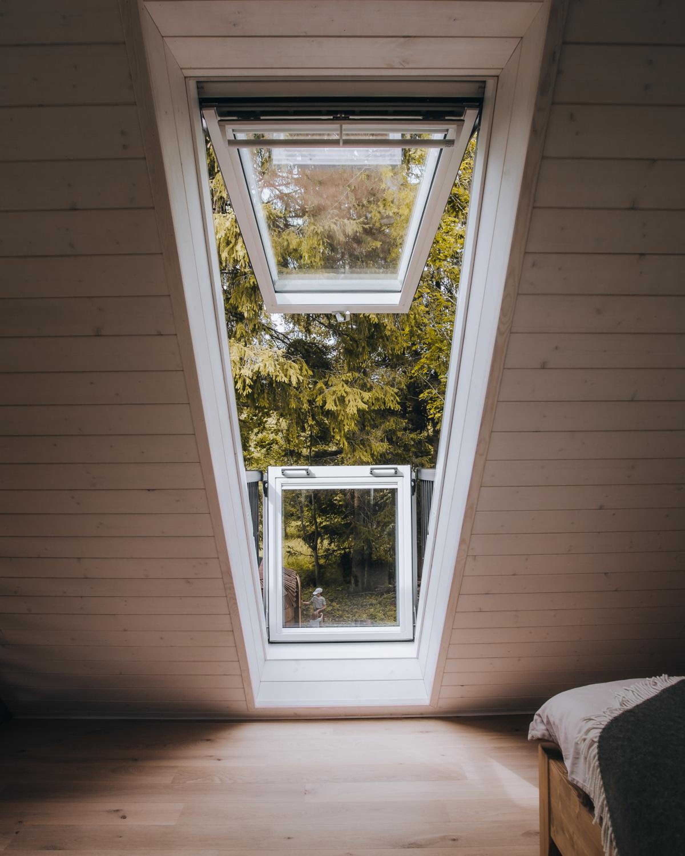 Private cabin with sauna view 3