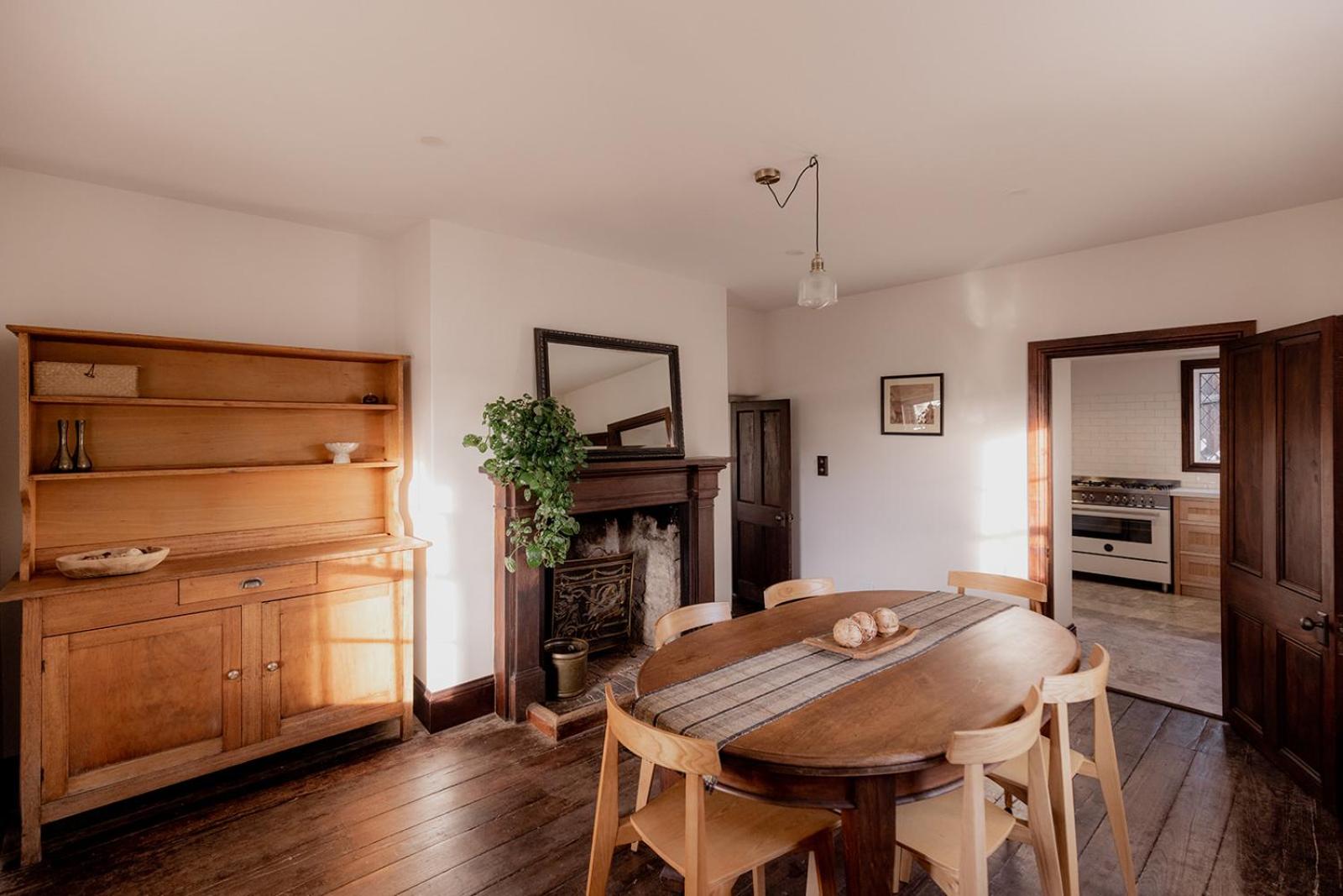 Cosy Heritage Cottage in West Hobart