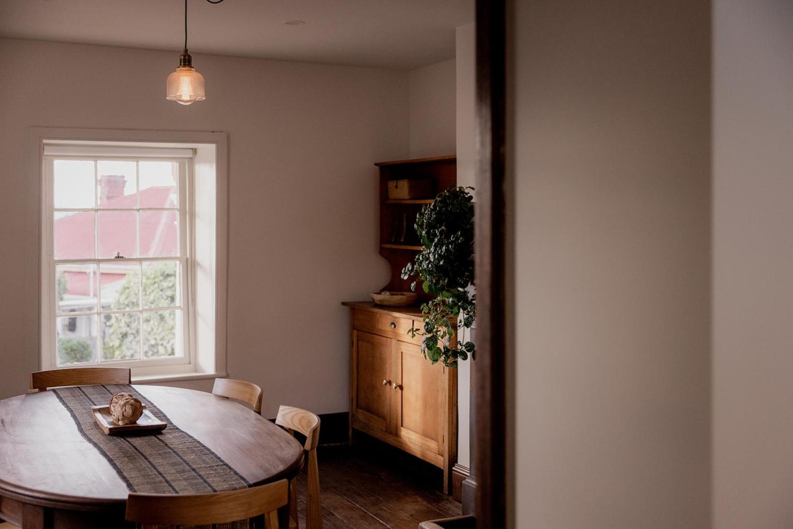Cosy Heritage Cottage in West Hobart