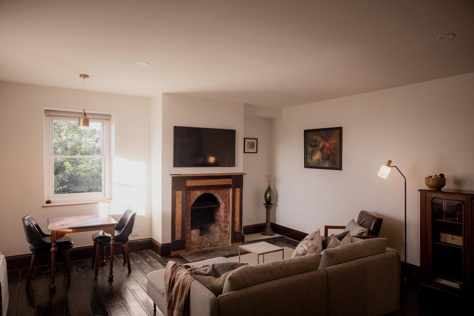 Cosy Heritage Cottage in West Hobart