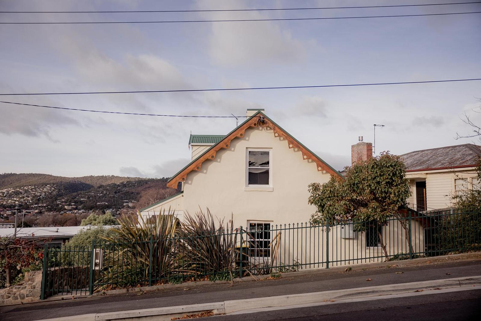 Cosy Heritage Cottage in West Hobart